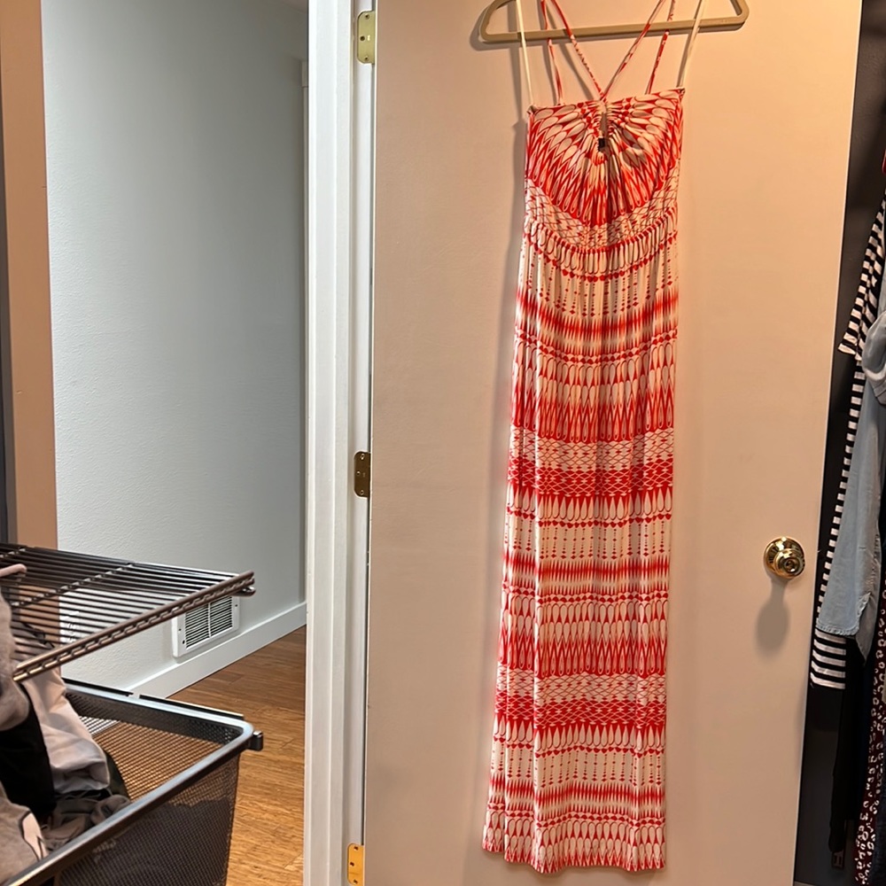 Deletta brand maxi dress with keyhole